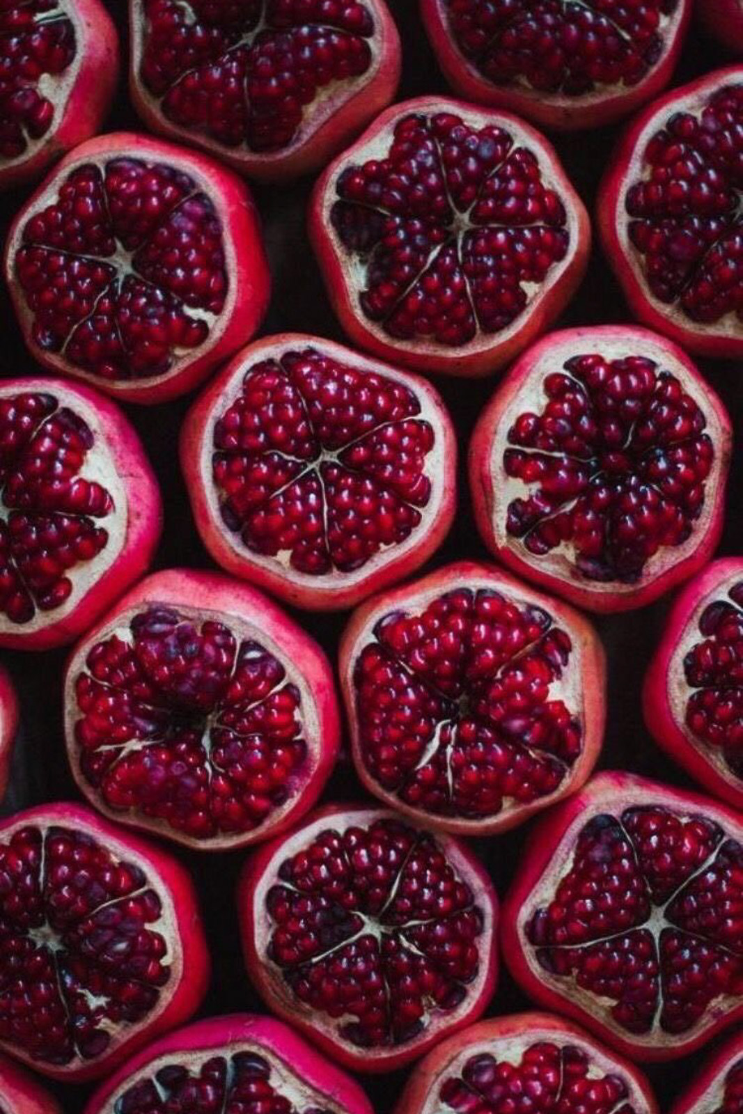 Candela profumata al melograno e ribes Persefone, La Calathea, in cera di soia naturale